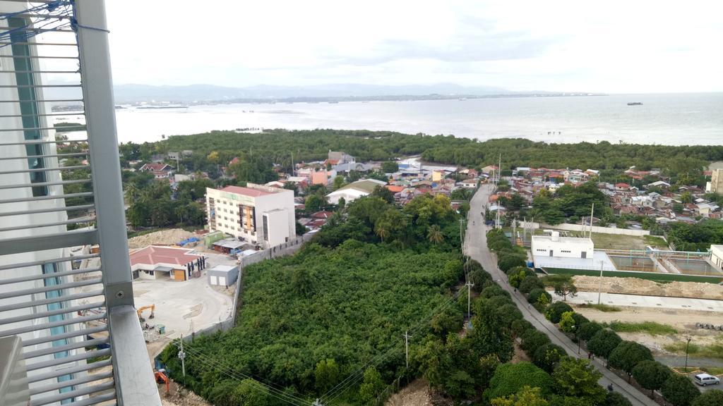 Mactan Newtown Condo Đảo Mactan Ngoại thất bức ảnh